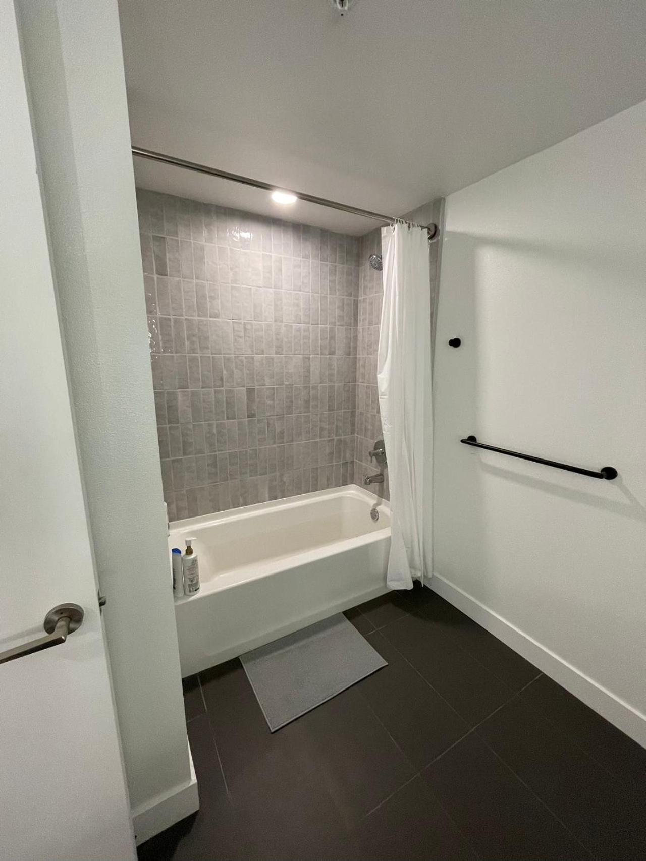 Elegant Retreat In The Heart Of La, Discover Your Lavish Hideaway Los Angeles Esterno foto
